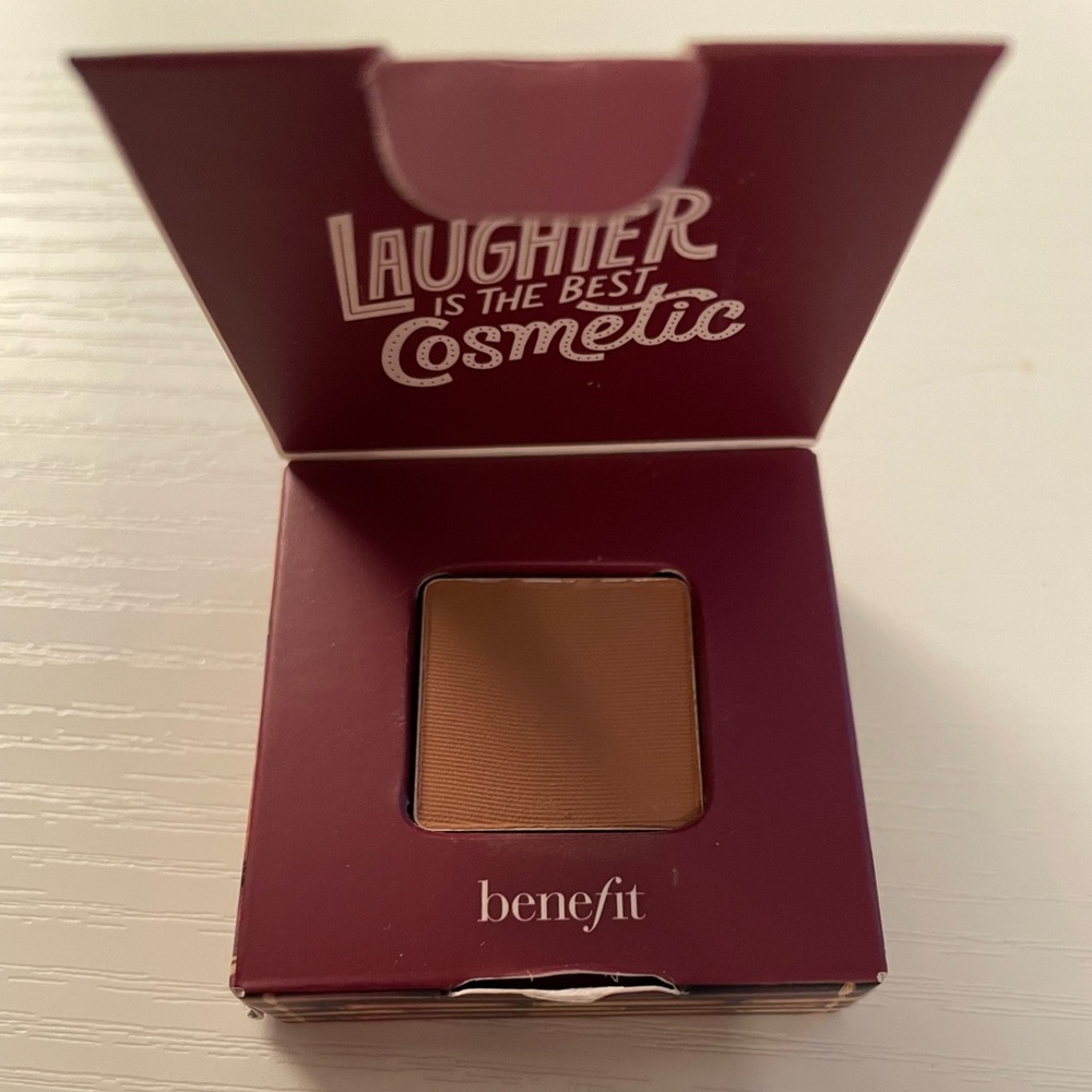 Hoola matte powder bronzer - medium